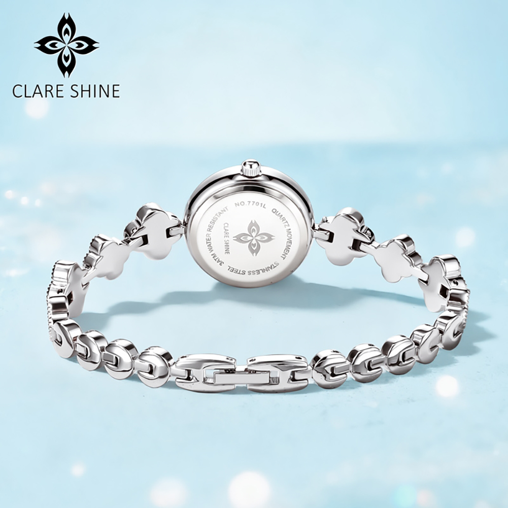 클레어 샤인 7701 럭키 시리즈 스몰 럭키 포리프 클 - Luxury Watch Usa 리뷰 및 가격